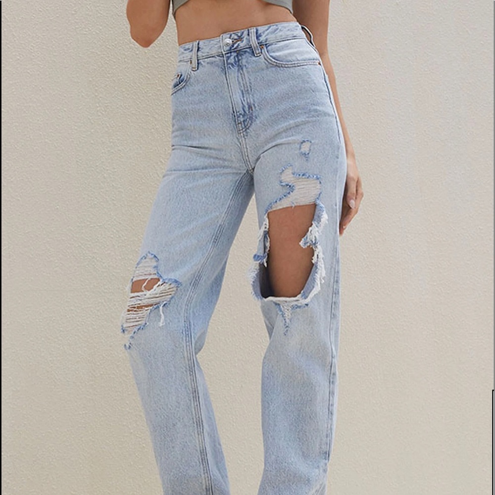 PAC Sun 90’s Boyfriend Distressed Jeans Size 23